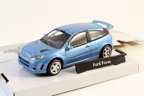 Ford Focus RS Sport 3-door blue Cararama 1:43