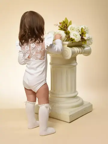 Боди с кружевной спинкой