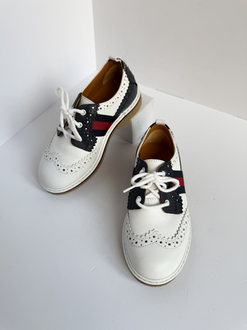 Кожаные туфли Gucci, 24