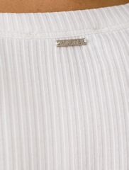 Топ из трикотажа в широкий рубчик  D43.191 (112803)