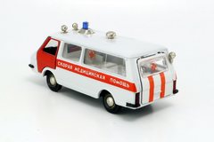 RAF-22031 (2203) Latvia Ambulance 1:43 Agat Mossar Tantal