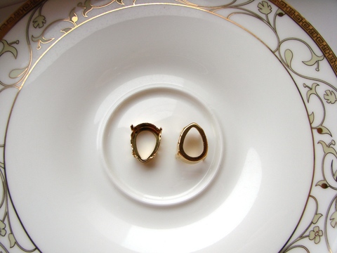 Оправа для Капли 18*13 с покрытием под золото