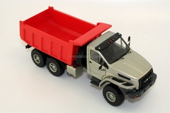 Ural-Next 55571-5121-72 6x6 handmade 1:43