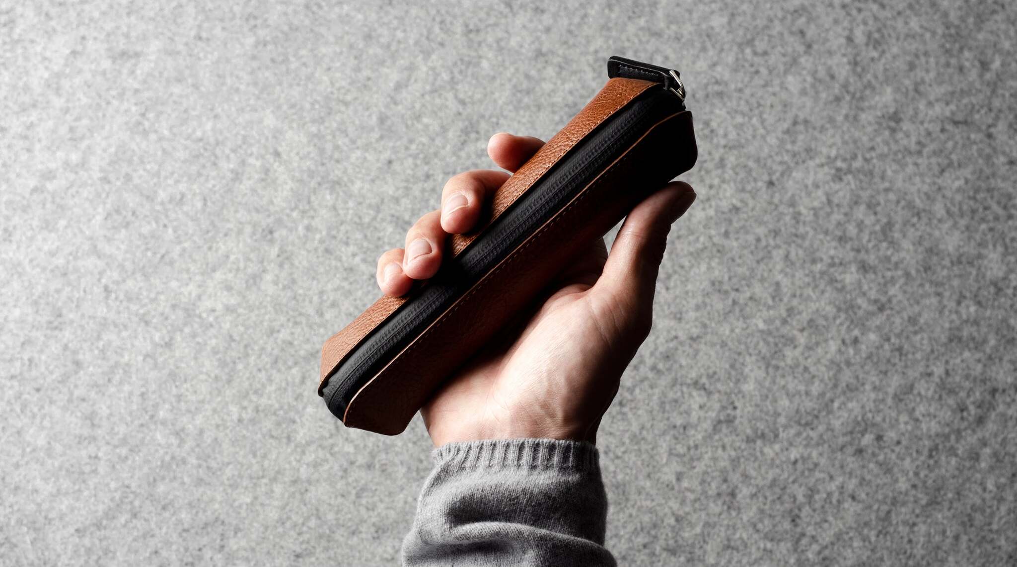 Hard Graft Fat Stick Pencil Case Classic — пенал из кожи