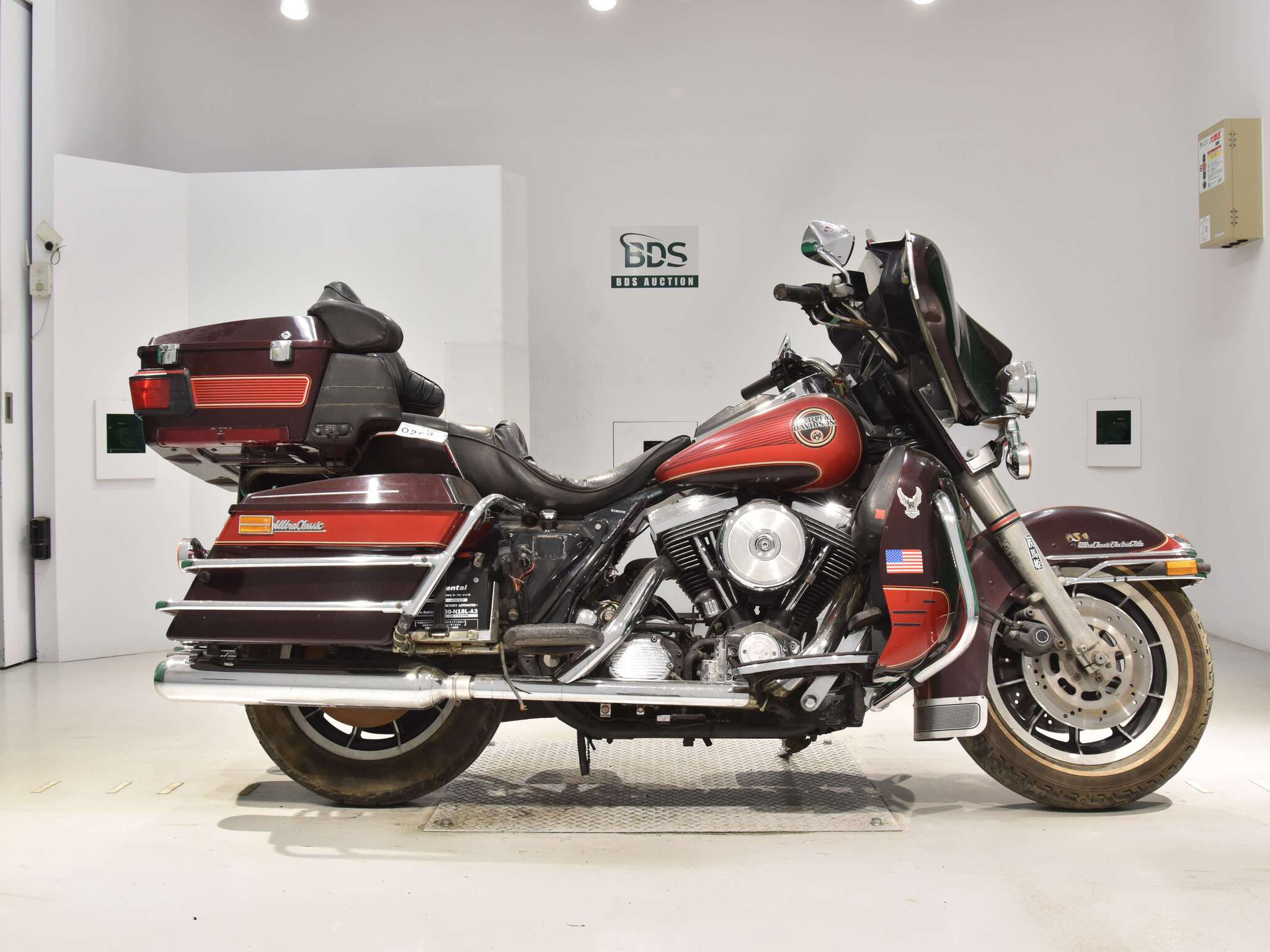 Характеристики мотоцикла Harley Davidson FLHTCU Ultra Classic Electra Glide 2012: