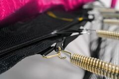 Недорогой детский батут Hasttings Classic Pink (2,44 м)