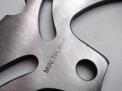 Диск тормозной задний на Kawasaki Z750 / Z800 / Z1000 / VERSYS / Z1000SX / ZZR, серебристый