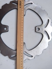 Диск тормозной задний на Kawasaki Z750 / Z800 / Z1000 / VERSYS / Z1000SX / ZZR, серебристый