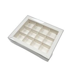 Коробка для 12 конфет с окном БЕЛАЯ 14.5 х 18.5 х 3 см