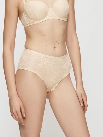 Трусы макси кружевные Triumph Amourette Charm Maxi01