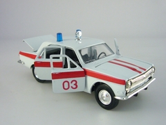 GAZ-2401 Volga Ambulance 1:43 Agat Mossar Tantal