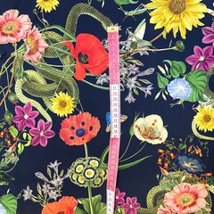 Ткань шелк матовый с эластаном черный с цветами и змеями 1080