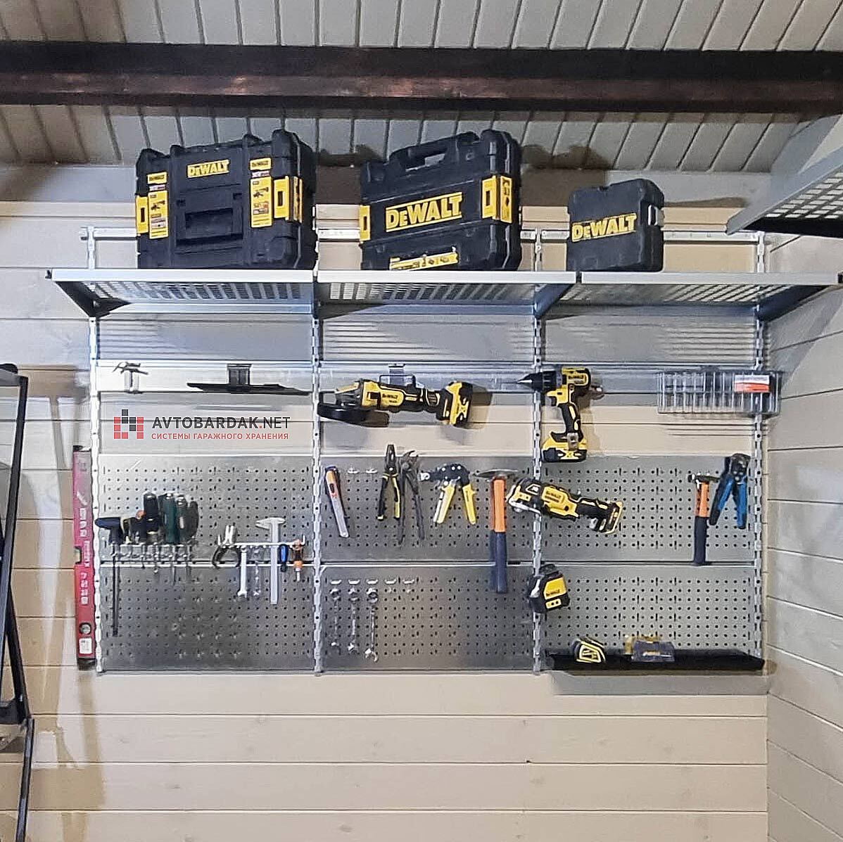 Территория мастера: как организовать хранение инструмента в гараже