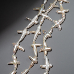 Жемчуг культивированный крупный барочный "Крест", белый, 30-55*24-33мм