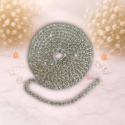 стразовая лента, цвет белый- метал серебро, 1метр