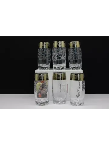 Набор стаканов