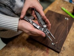 Мультитул Leatherman Curl, нейлоновый чехол, 15 функций (832932) | Multitool-Leatherman.Ru