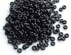 Toho Demi Round 8/0 цвет 0049 Black