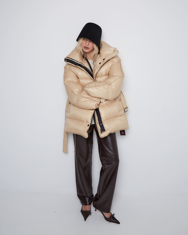 Пуховик со съемным капюшоном из нейлона Монклер бежевый