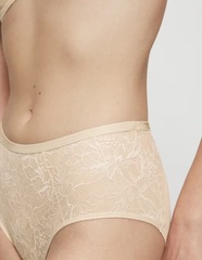 Трусы макси кружевные Triumph Amourette Charm Maxi01 | Кремовый