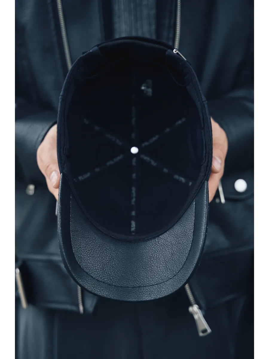 Кепка утепленная с ушками плащевка полустёганая