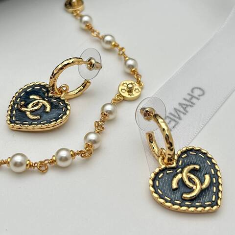 Серьги сердце Chanel