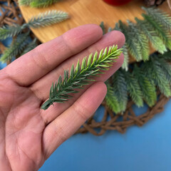 Еловые лапки искусственные, МИНИ, ПАТИНА цвет, декор зимний, рождественский, 5,5-6 см, набор 30 шт.
