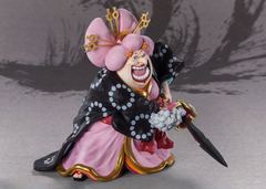 Фигурка Figuarts Zero One Piece: Charlotte Linlin (OIRAN OLIN) Battle of Monster on Onigashima