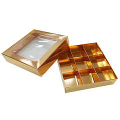 Коробка 9 конфет 13.5х13.5х3 см с окном Золото