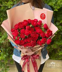 Qırmızı kiçik qızlgüllər buketi №79 / Букет красных роз /Bouquet of spray roses