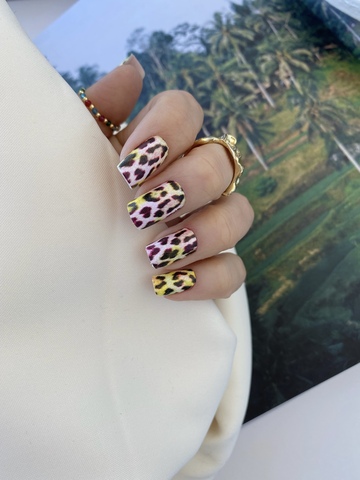 Пленки для маникюра IBDI NAILS 10 SWEET LEO