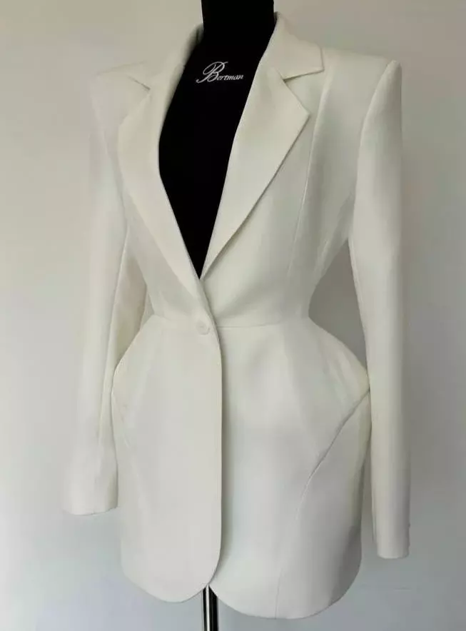 Жакет "Инстамодель", Белый