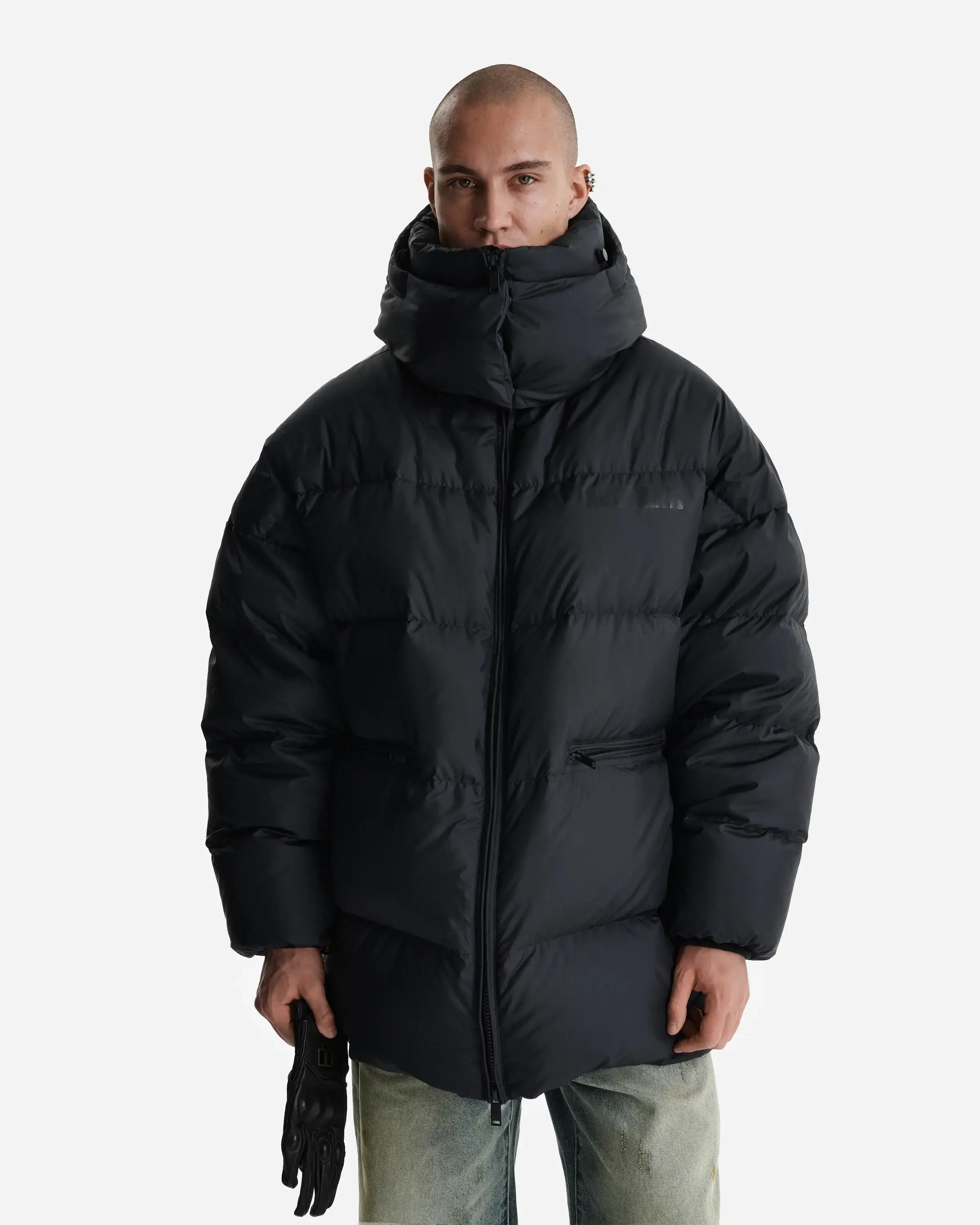 Гиперобъемный пуховик