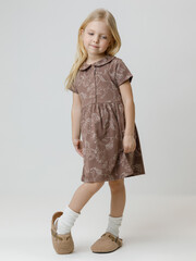 платье  для девочки  КР 5848/капучино,красивые лошадки к631