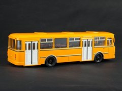 LIAZ-677M orange 1:43 Modimio Our Buses #8