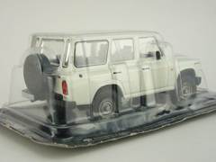 ARO 244 white 1:43 DeAgostini Auto Legends USSR #171