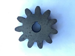 Шестерня привода барабана бетономешалки: вал 15 мм; Z-11; высота зуба 18 мм