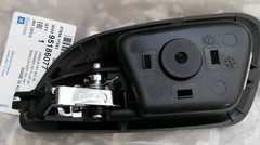 РУЧКА ДВЕРИ ВНУТР ПЕРЕД/ЗАД ПРАВ CRUZE ХРОМ GM