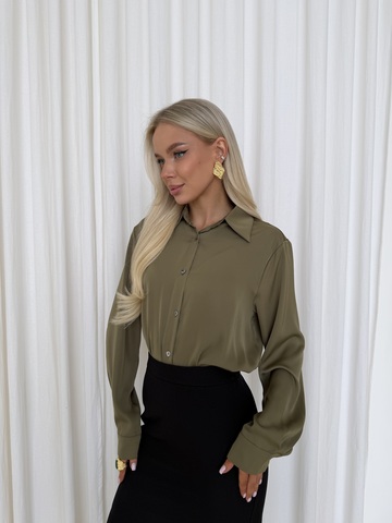 Блуза из атласа олива