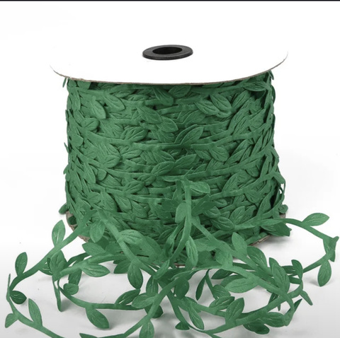 Искусственные шелковые ленты-листья, 3см , цвет зеленый 5метров