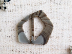 Пряжка, ш. 4 см