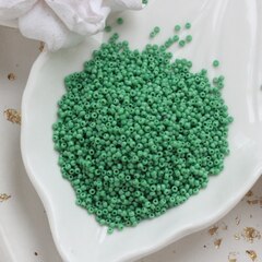 Бисер зеленый, 12/0, 10 гр БС030