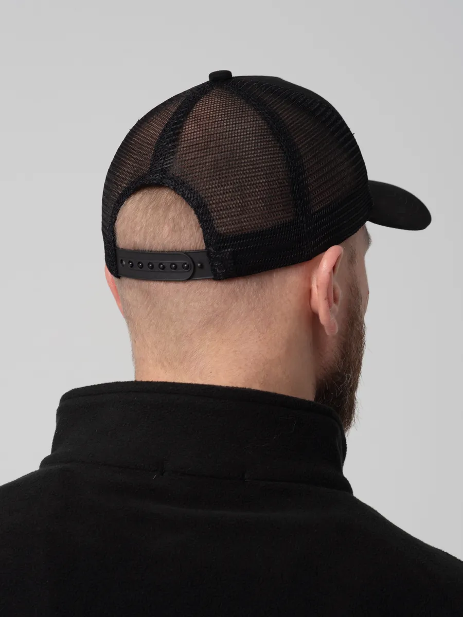 Бейсболка снепбек летняя с сеткой