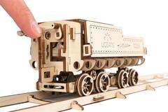 Локомотив с тендером V Express от Ugears. Деревянный конструктор, сборная механическая модель, 3D пазл. Поезд с вагоном