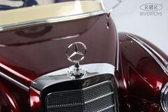 Mercedes-Benz 300S (ЛИЦЕНЗИОННАЯ МОДЕЛЬ)