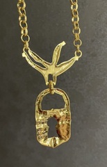 Колье ЗАМОК в клюве птицы в стиле Schiaparelli с черной эмалью