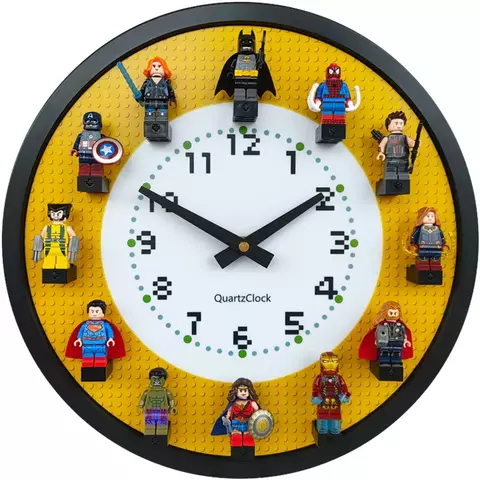 Настенные часы с минифигурками Супергероев
