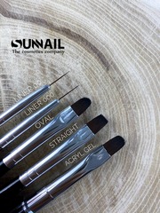 SUNNAIL Кисть черная с колпачком для ACRYL GEL (со
шпателем в металлическом корпусе)