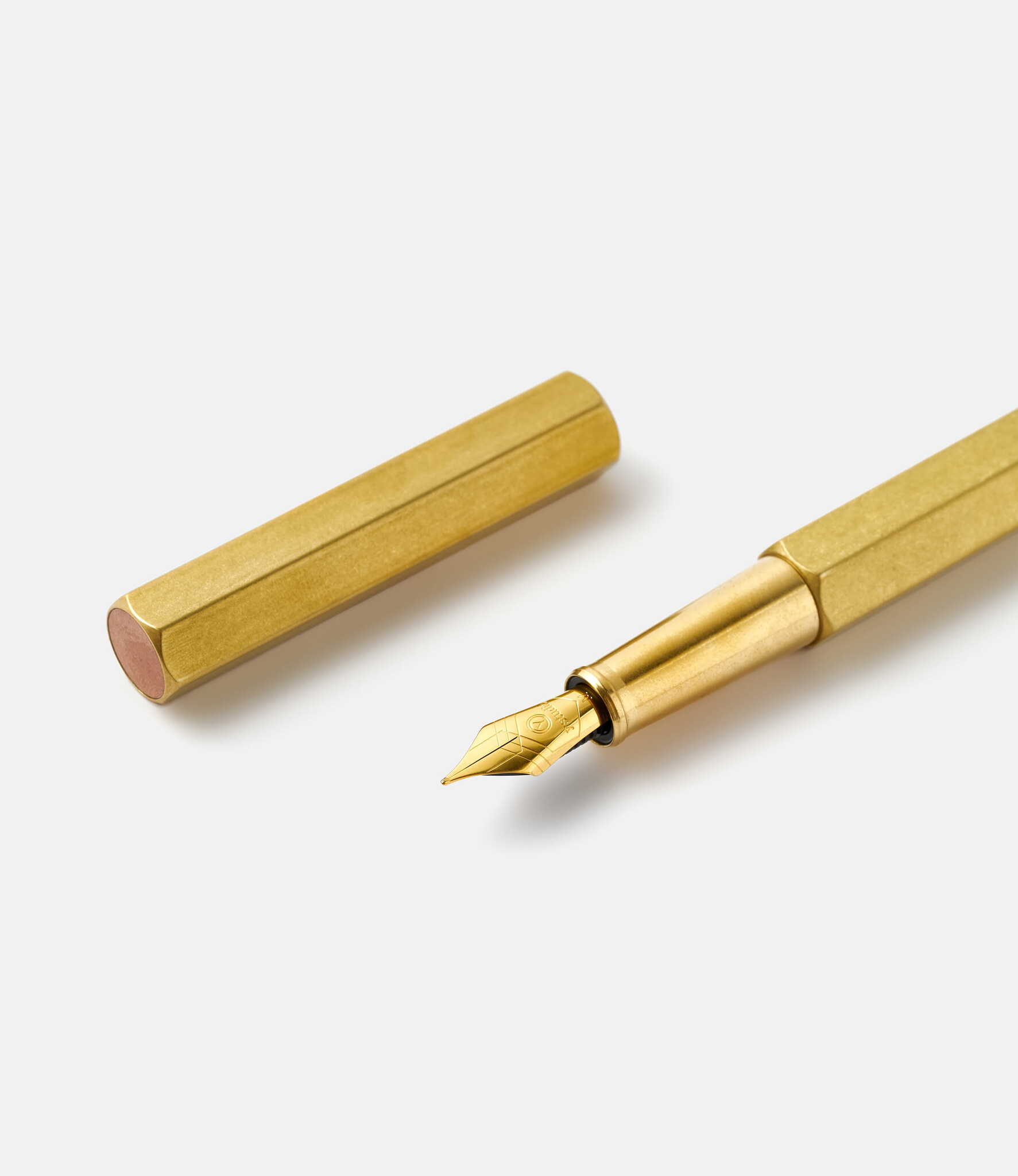 Ystudio Classic Revolve Fountain Pen Brass — перьевая ручка из латуни