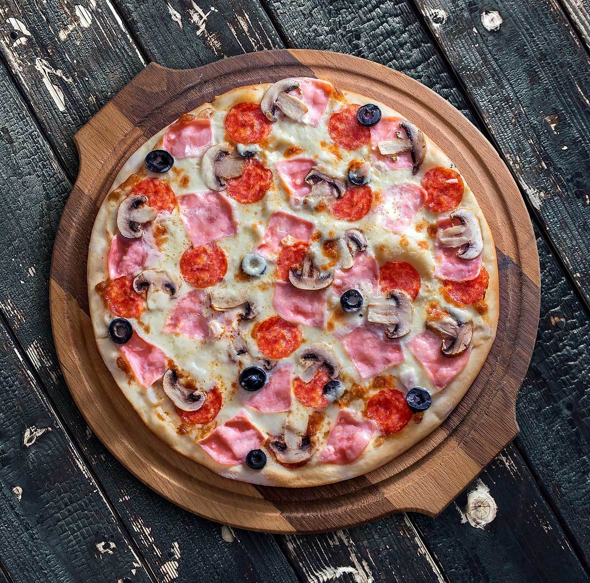 хорошая пицца отличная пицца аромат соуса пробуждает страсти пепперони и сыр на равные части фото 87